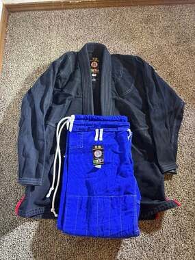 Ronin Brand Brazilian Jiu Jitsu Gi Uniform Set Black and Blue Size A2